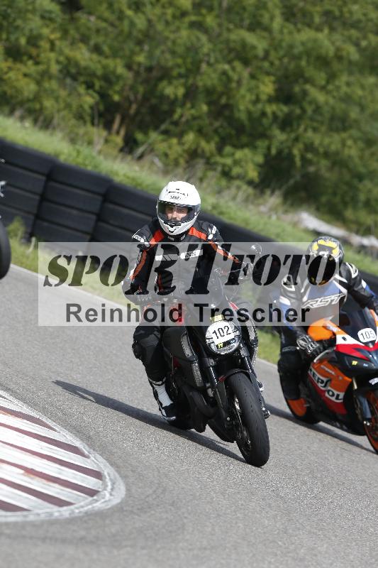 /53 16.09.2025 Track Day Domi Aegerter ADR/Gruppe gelb/102